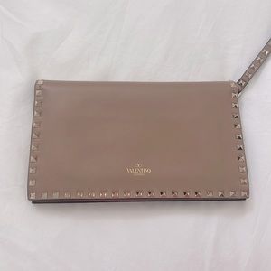 Like new Valentino clutch